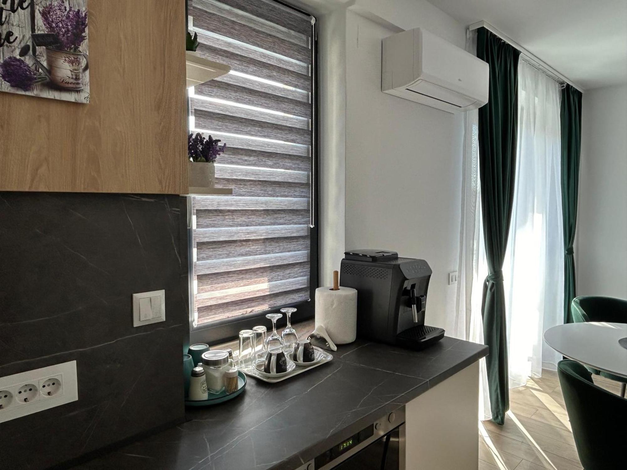 Coquette Studio Central Oradea Exterior foto